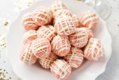 Champagne Cake Mix Balls