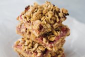 Lightened-Up Strawberry Breakfast Bars