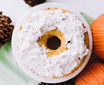 Pumpkin Angel Food Cake with Cinnamon Whipped Cream