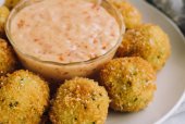 Yummy Deep-Fried Matzo Balls