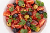 tomato salad with herbs