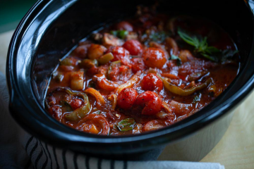 How to Make Chicken Cacciatore in a Crock-Pot