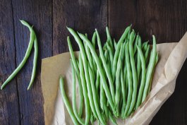 Bush Beans vs. Pole Beans: To Climb or Not to Climb?