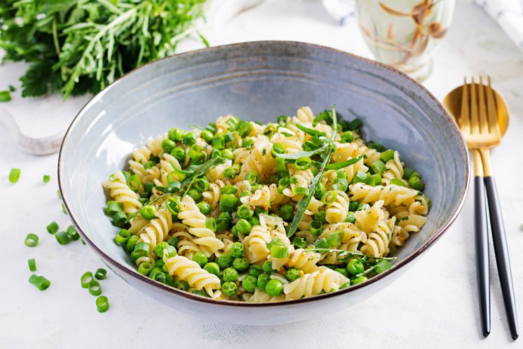 Pasta with peas.