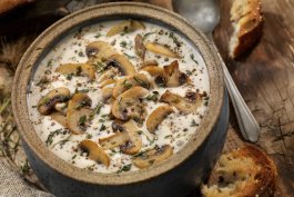 Creamy Thyme and Mushroom Soup