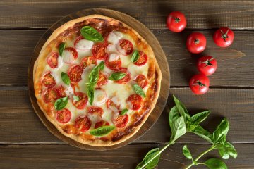 How to Grow Your Own Pizza Garden for the Best Pizza Parties