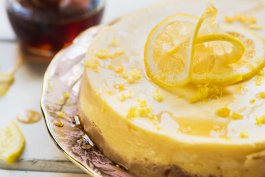 Lemon & Honey Cheesecake