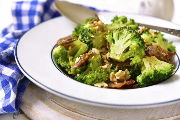 Creamy Broccoli Walnut Salad