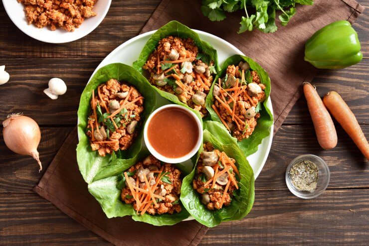 Thai meat lettuce cups