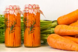 Pickled carrots