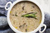 Creamy Chicken and Mushroom Soup