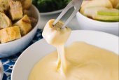 Cheesy Fondue