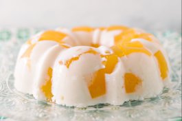 Creamsicle Jell-O Mold