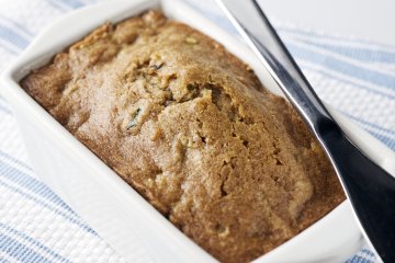 Spiced Winter Squash Bread Brings Autumn to Your Breakfast Table