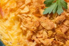 Cornflake-Topped Breakfast Casserole
