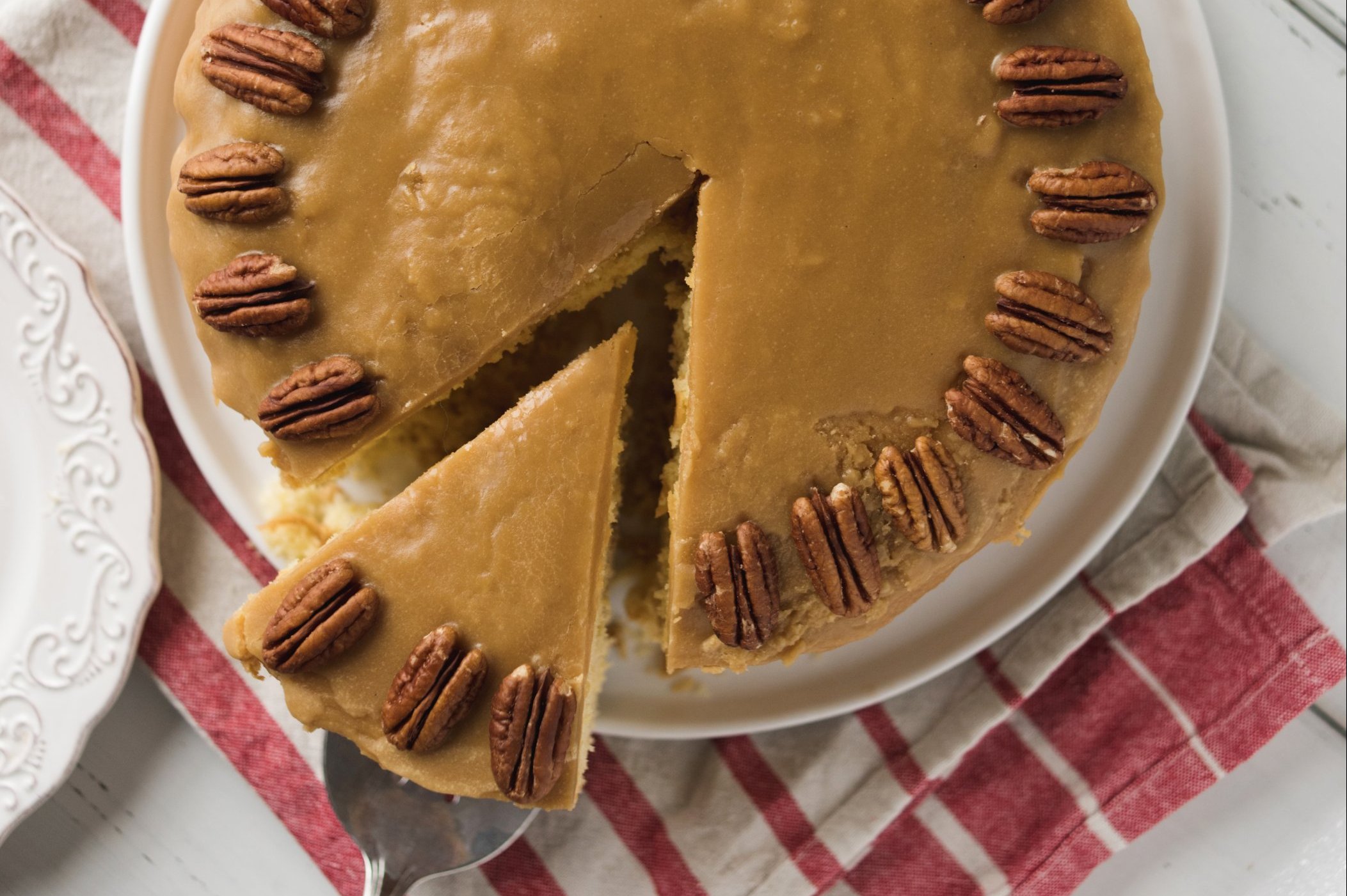 Southern Caramel Cake Food Gardening Network