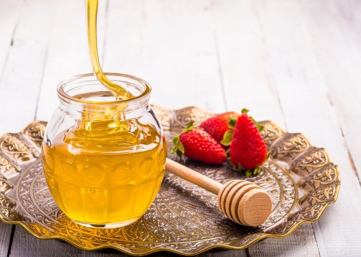 pouring honey