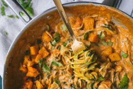 Red Curry Coconut Zucchini Noodles