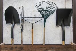 Simple Garden Tool Care and Maintenance Tips