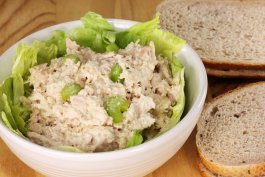 Celery and Tuna Salad