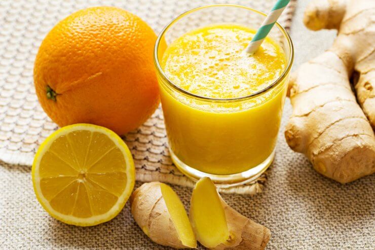 Orange, lemon, ginger smoothies